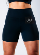 Short Feminino Preto Yua Stryn